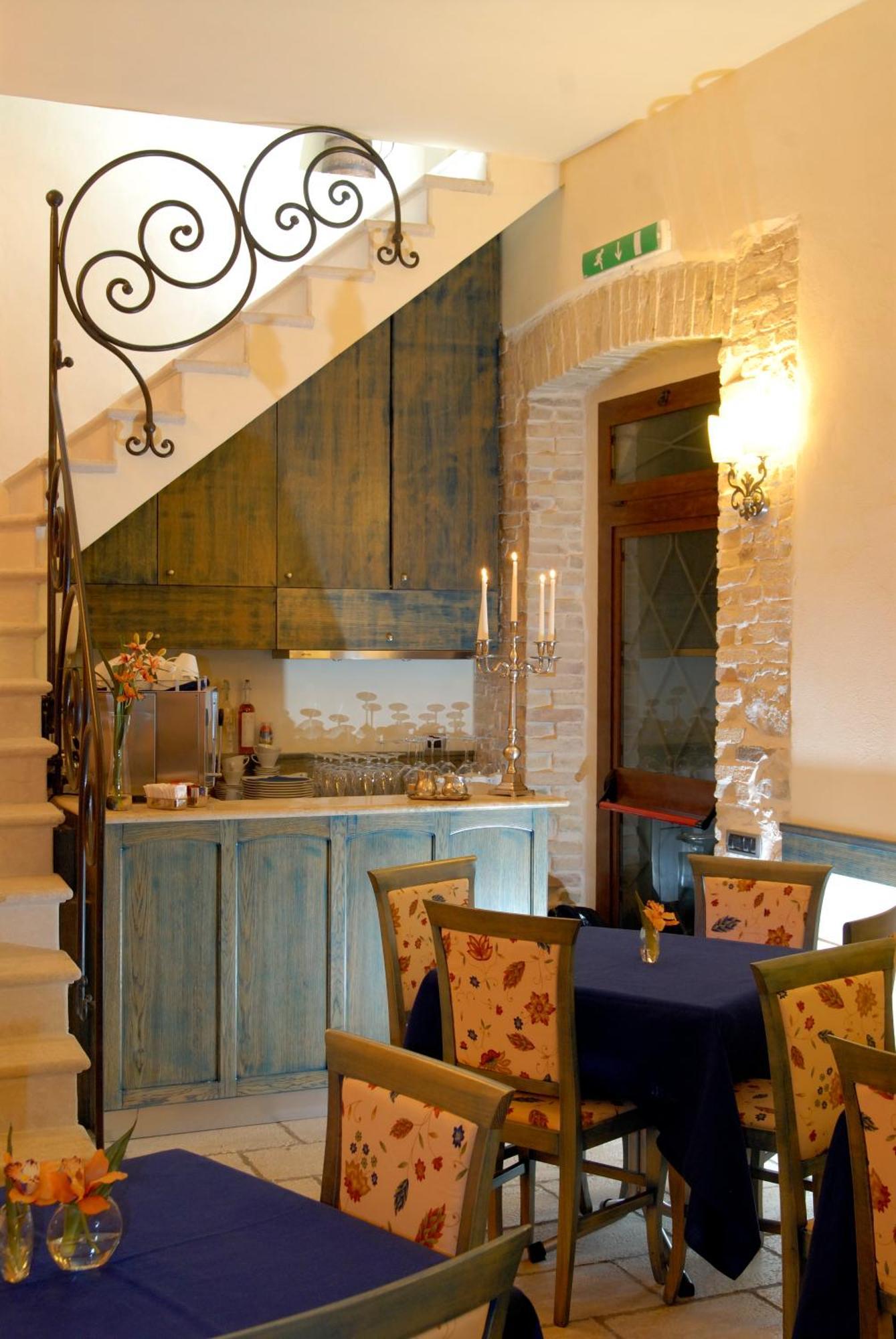 Bed and Breakfast Il Postale Кастель-ди-Сангро Экстерьер фото